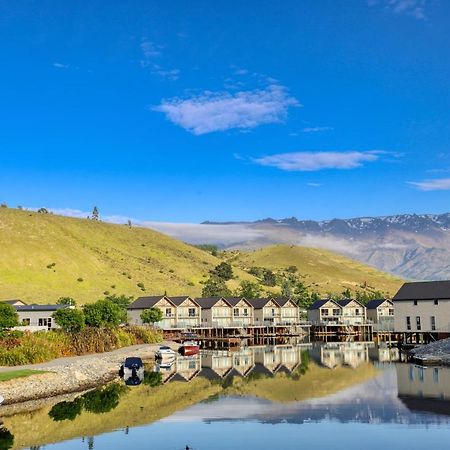 Marsden Lake Resort Central Otago Cromwell Exterior photo The village of Waimakariri