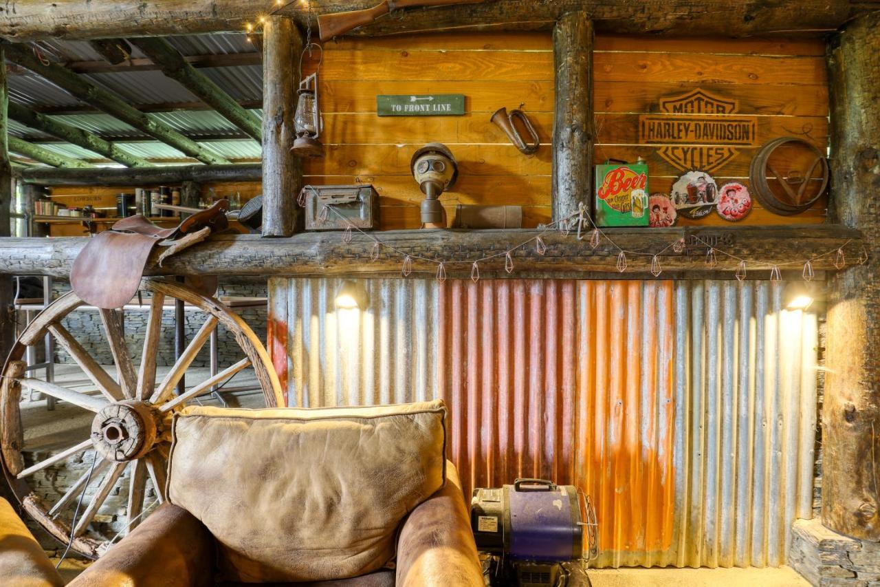 Marsden Lake Resort Central Otago Cromwell Exterior photo The bar at the Old West Trading Post
